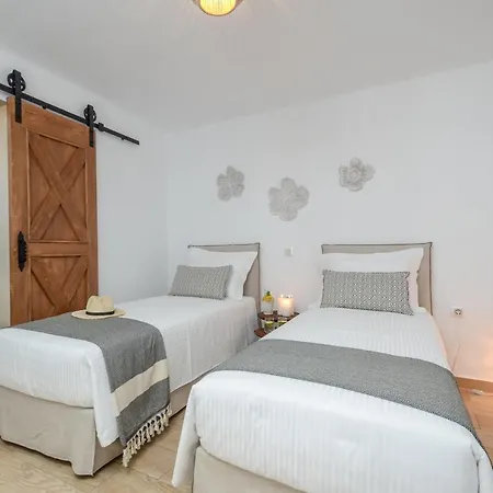 Villa Naxos Secret Paradise Galíni
