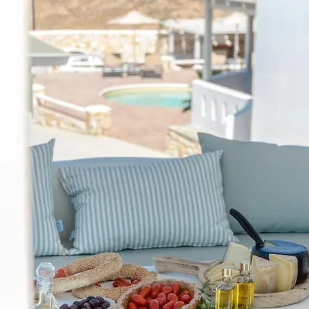 Naxos Secret Paradise