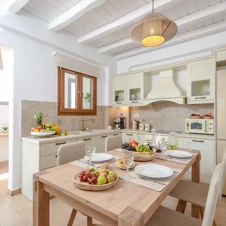 Naxos Secret Paradise