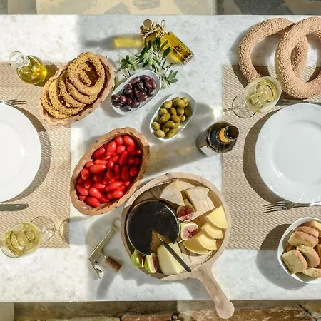 Naxos Secret Paradise *